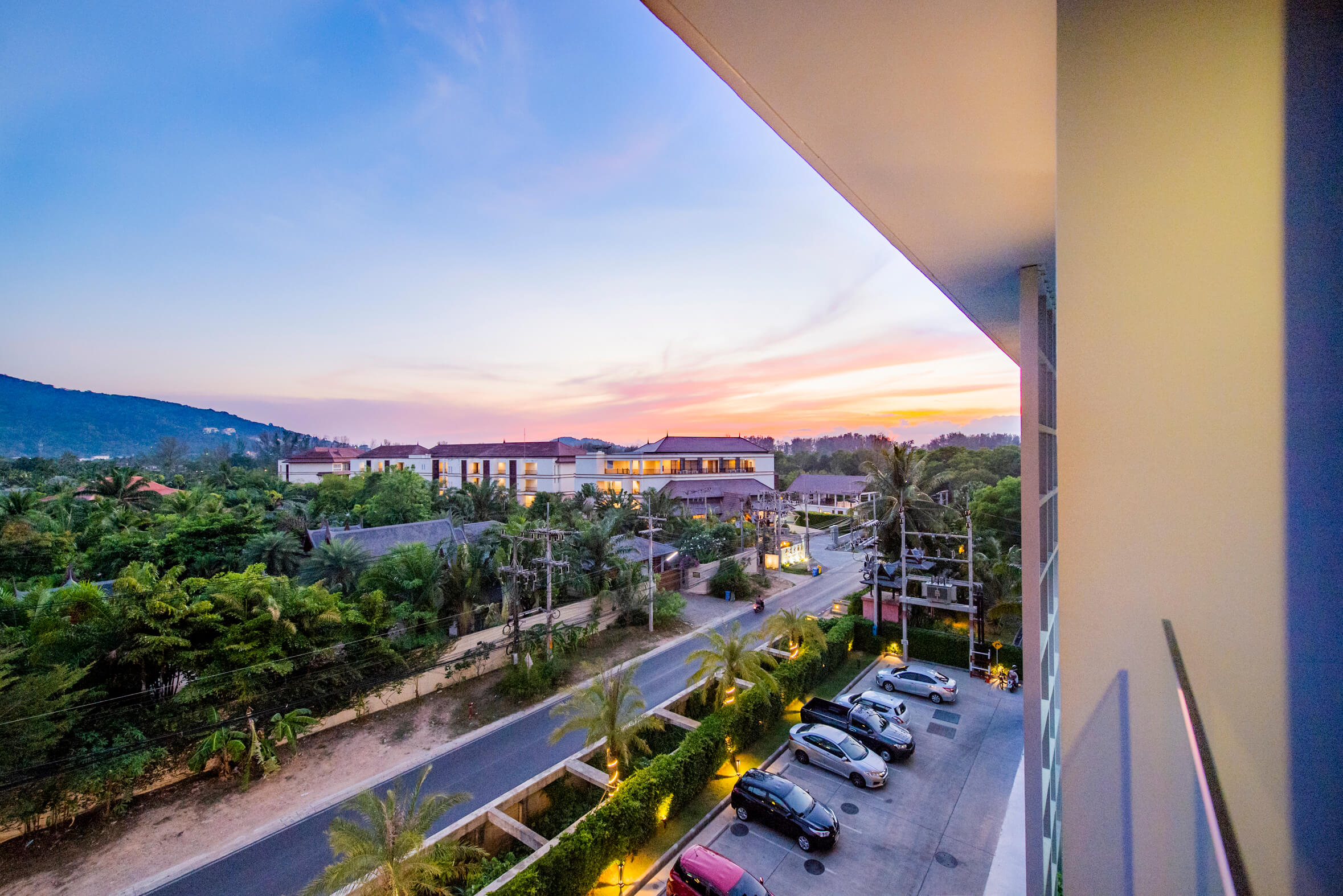 Apartment overlooking Phuket 2 bedrooms, Bangtao