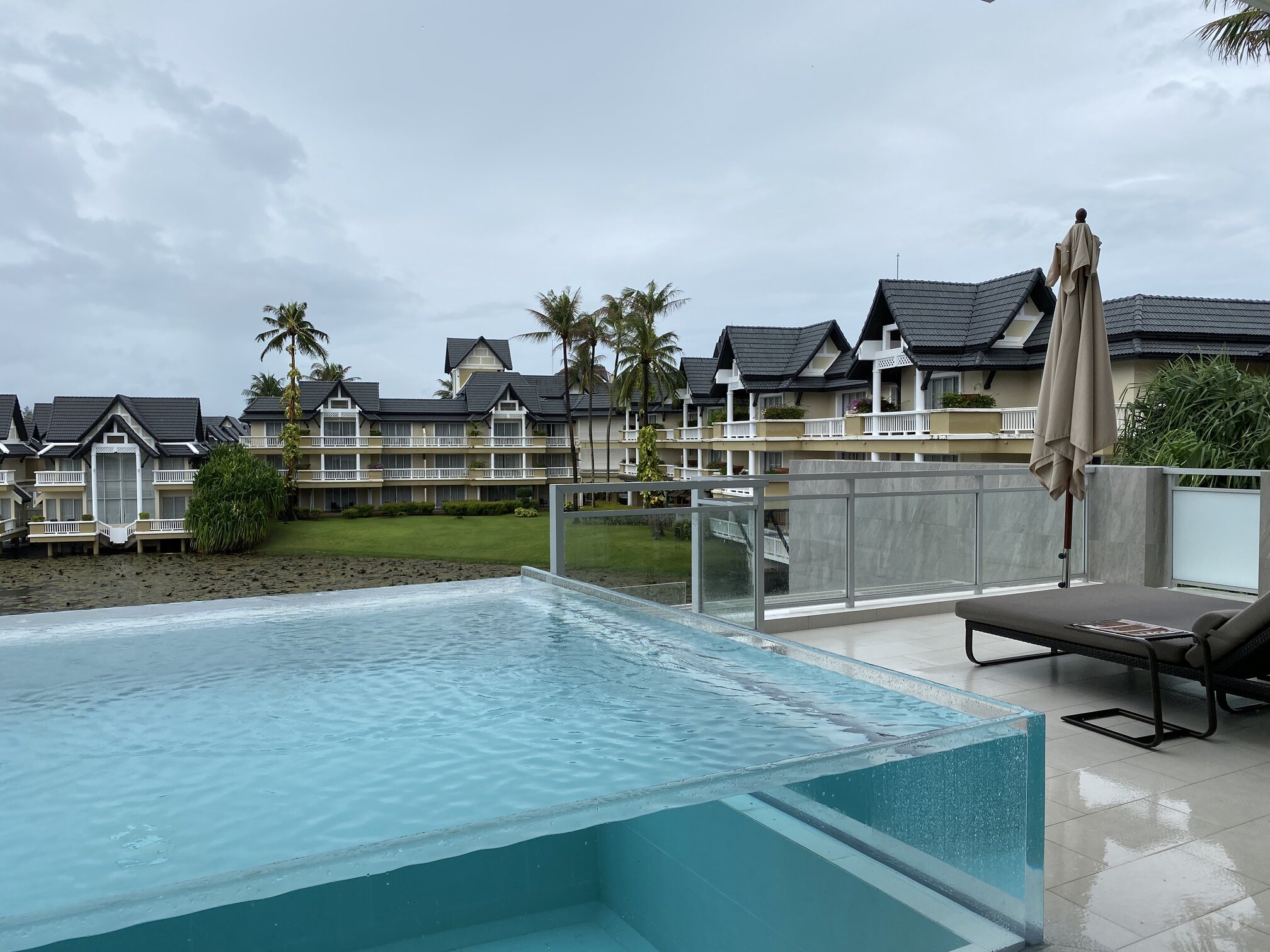 Spacious bright apartment with 2 bedrooms and everything you need for living, Bangtao