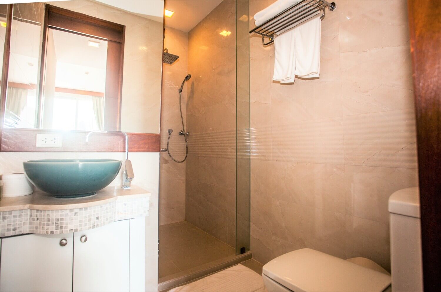 Spacious 2-room studio with modern design, Kata