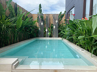 Beachfront 1 Bedroom Apartment with Pool, Surin