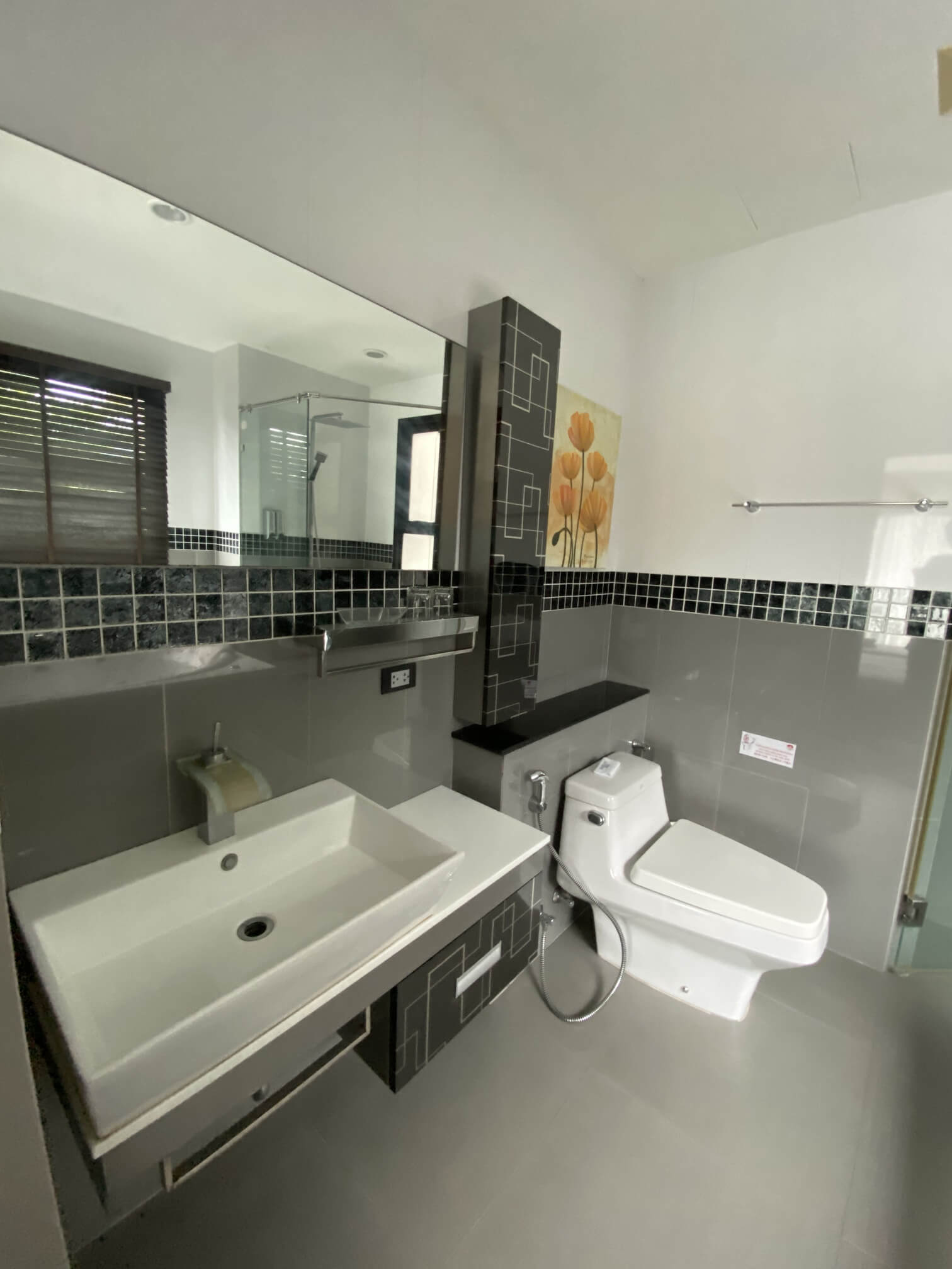Spacious 3 bedroom apartment, Chalong