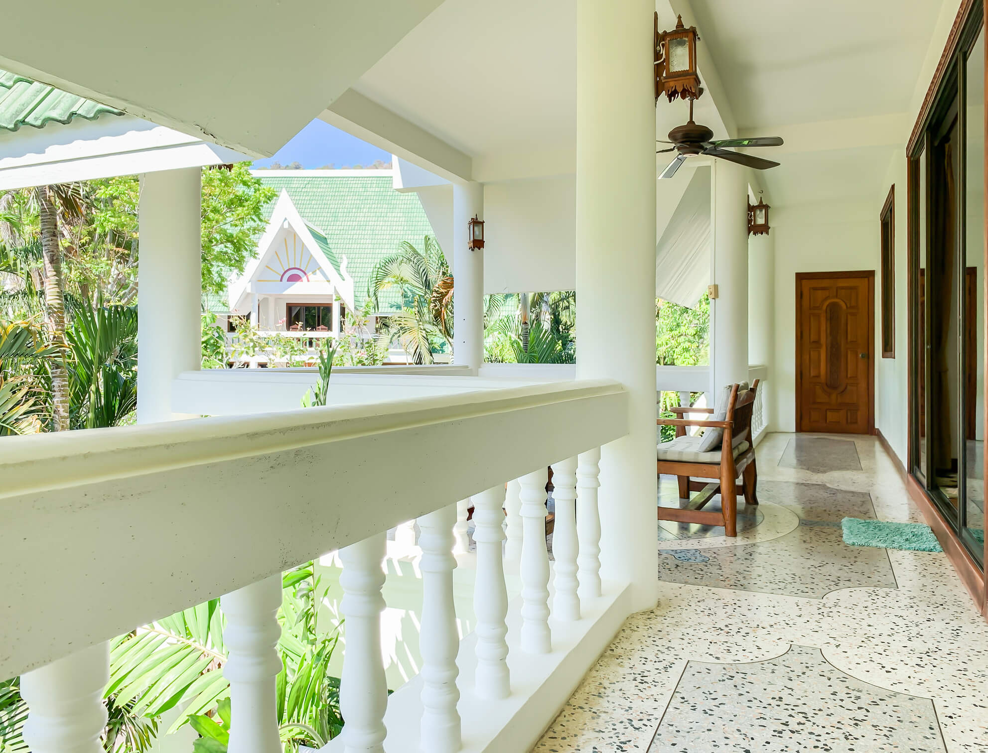 4 Bedroom Private Villa with Communal Pool, Nai Harn