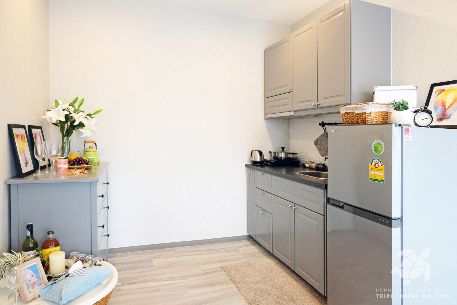 Bright apartment with modern interior design in Nai Yang Beach, 2 bedrooms