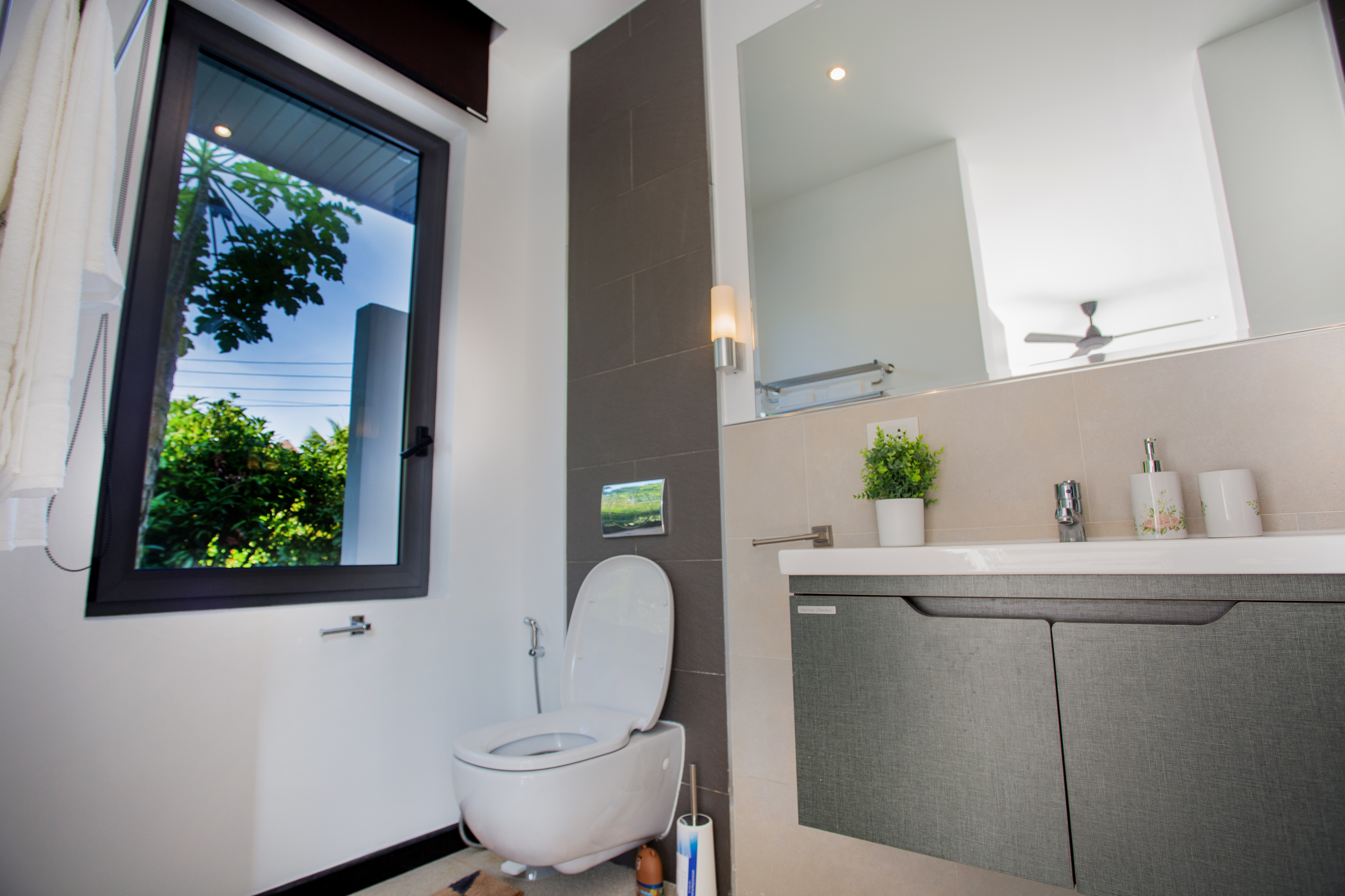 Spacious 4 bedroom contemporary style villa, Rawai