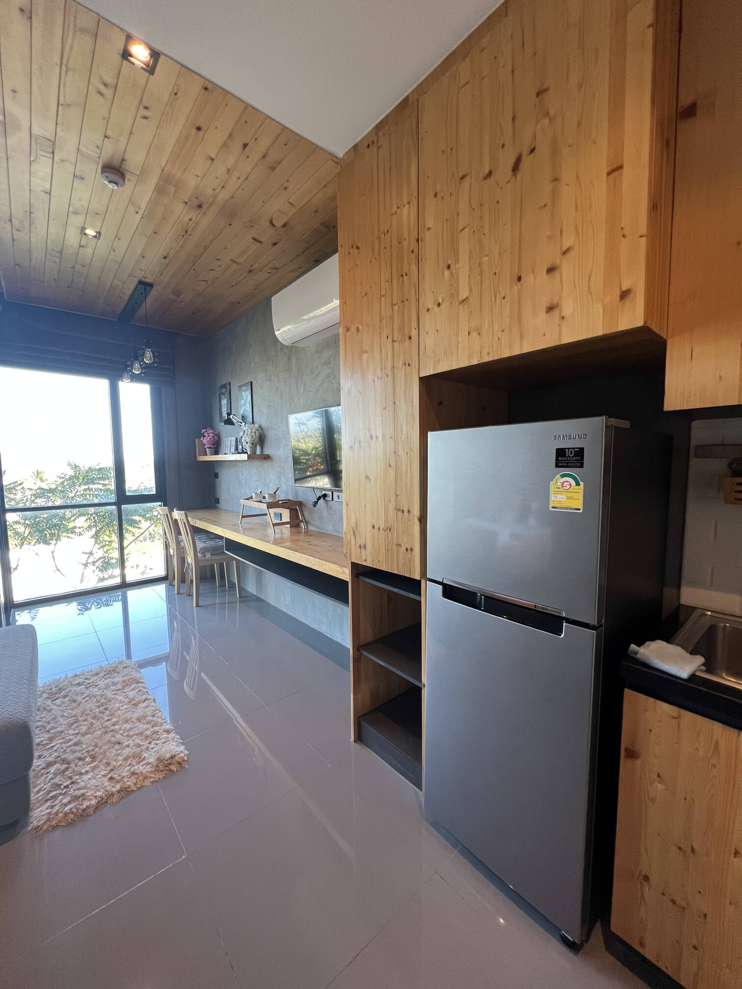 Studio apartment in a residential complex within walking distance of Nai Harn Beach