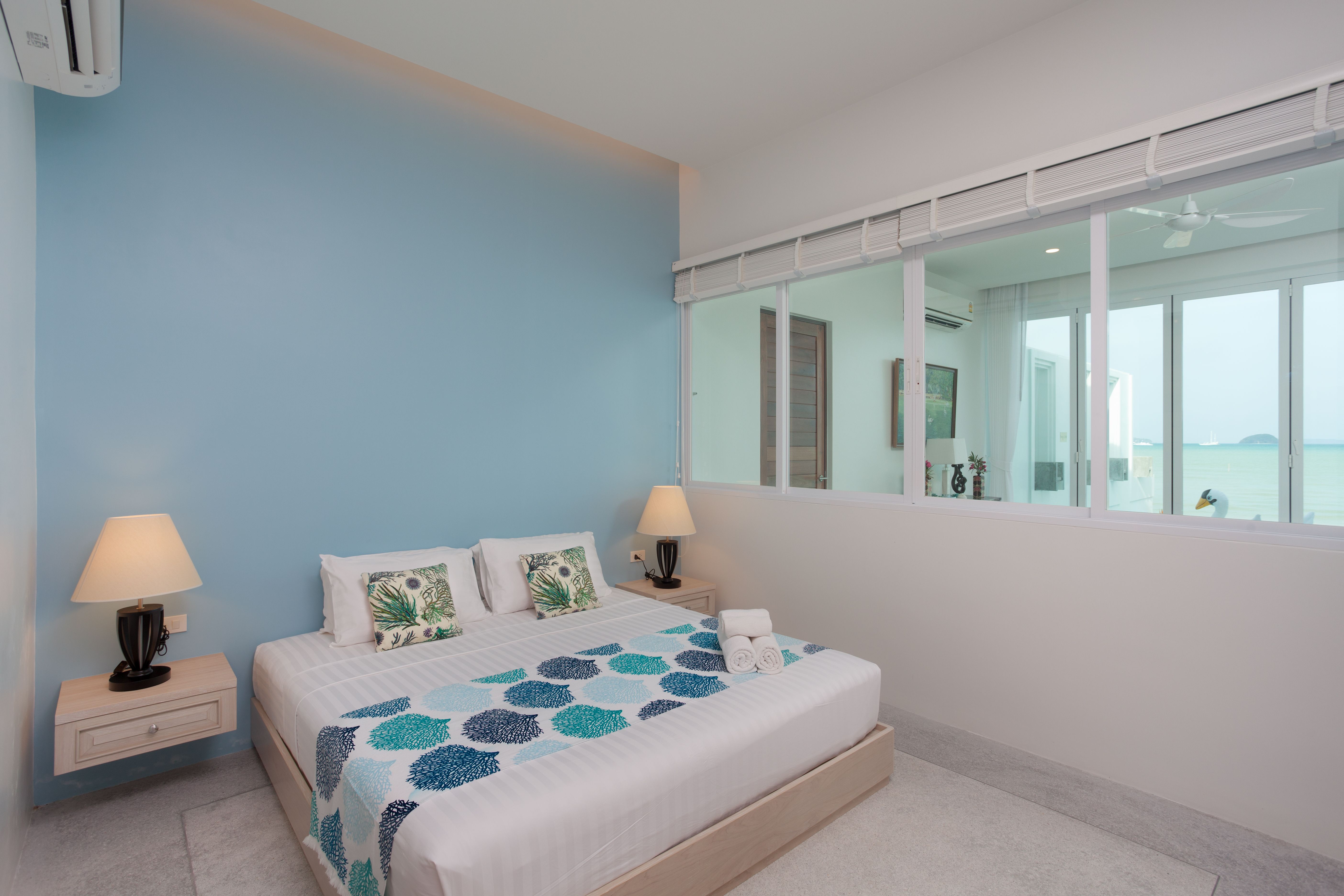 Modern villa with a pool on the coast in Rawai, 3 bedrooms