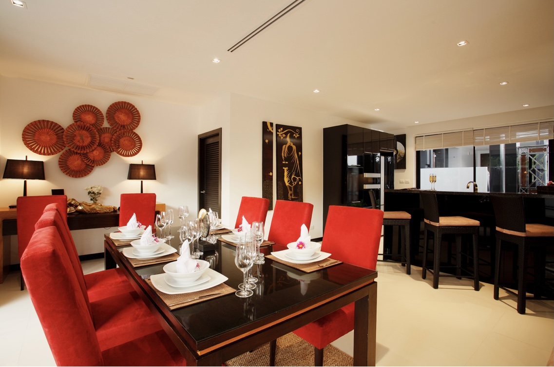 Luxurious villa in Nai Harn with jungle view, 3 bedrooms