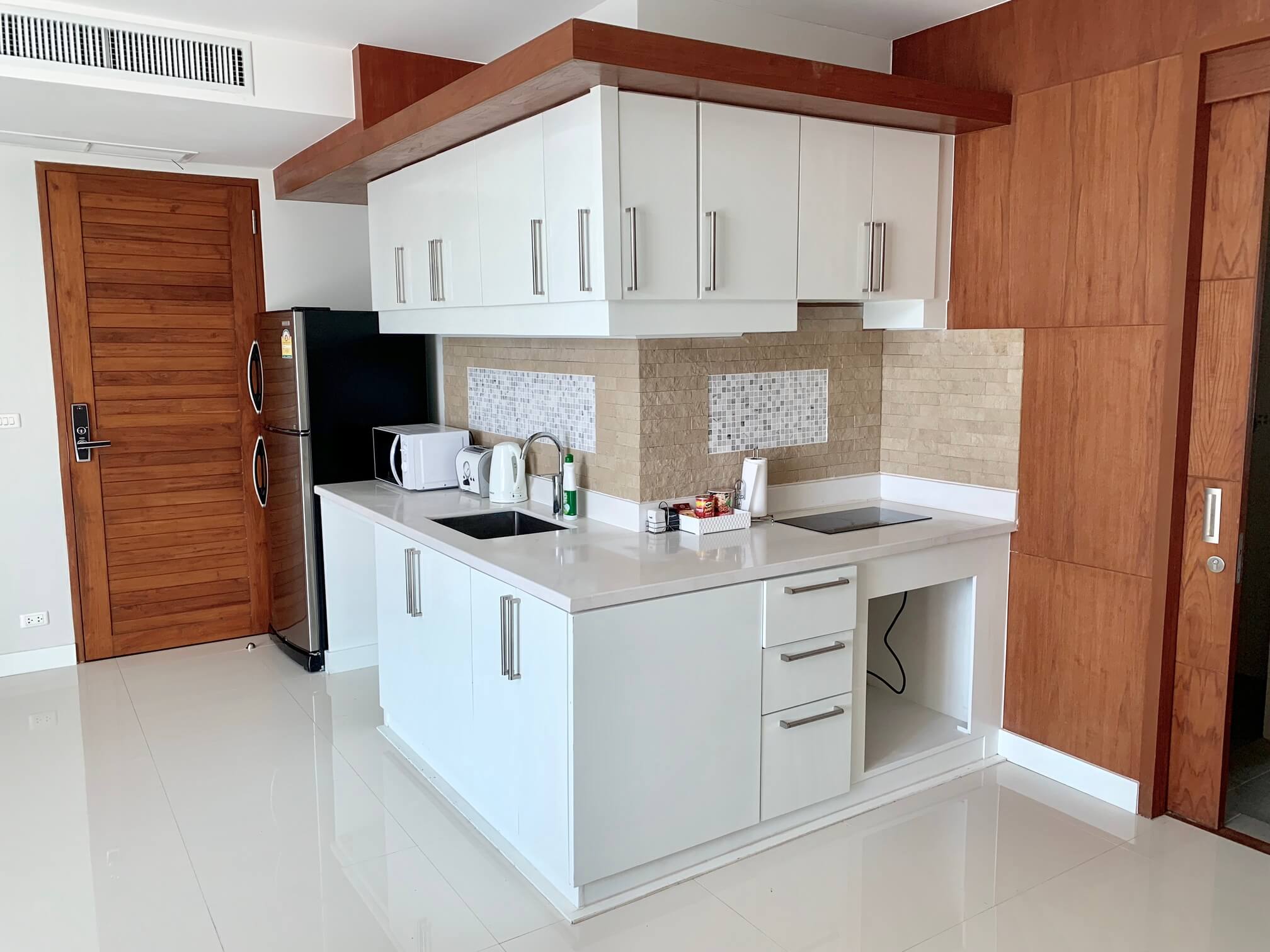 One-Bedroom Apartment with Private Balcony, Kata