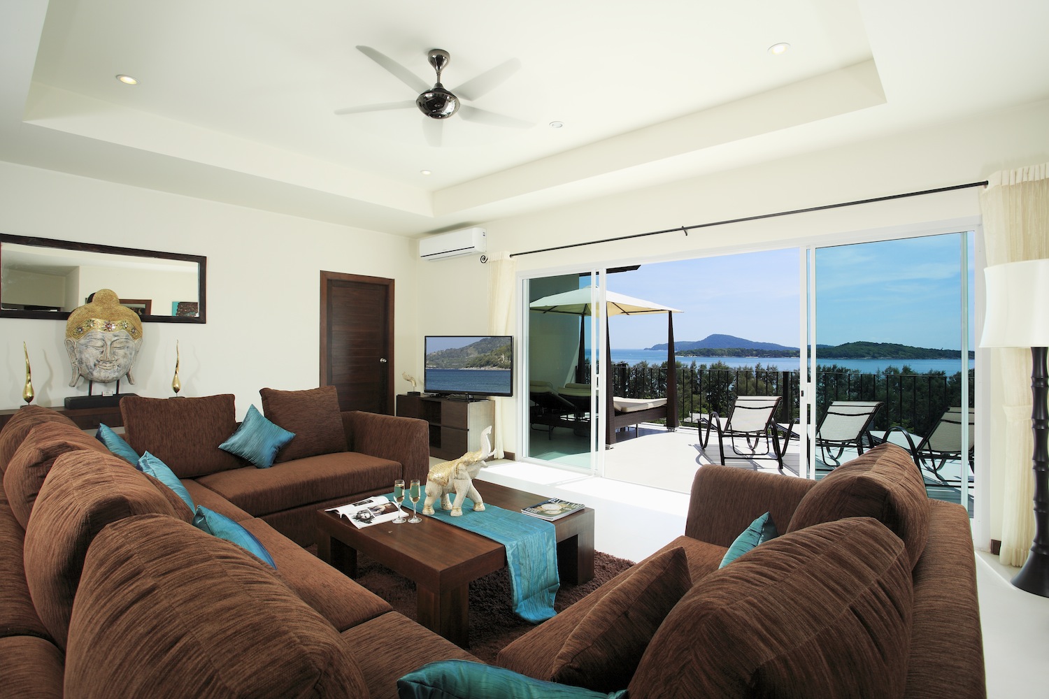Villa with pool and private terrace, 9 bedrooms, Rawai