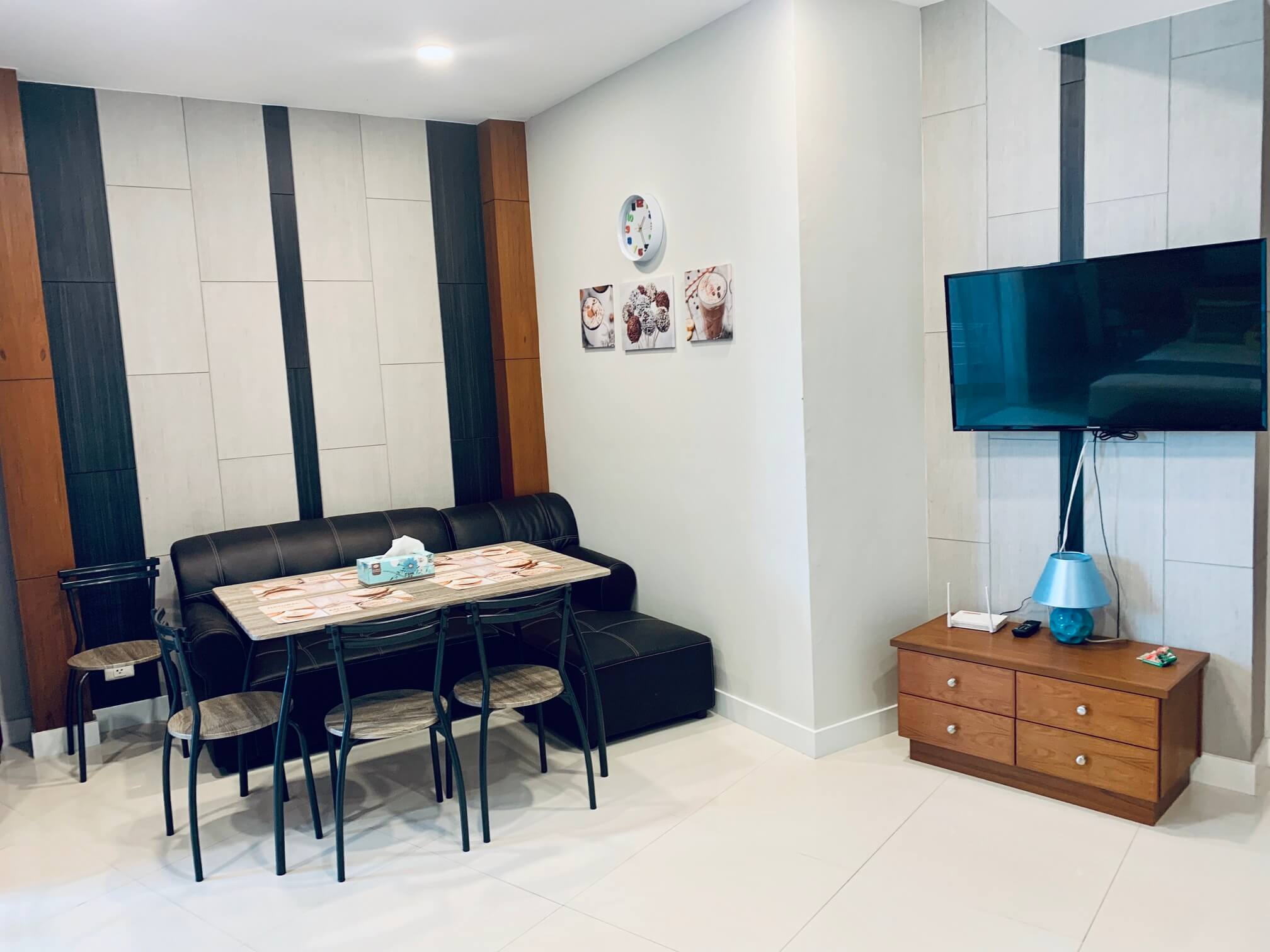 One-Bedroom Scenic View Apartment, Kata