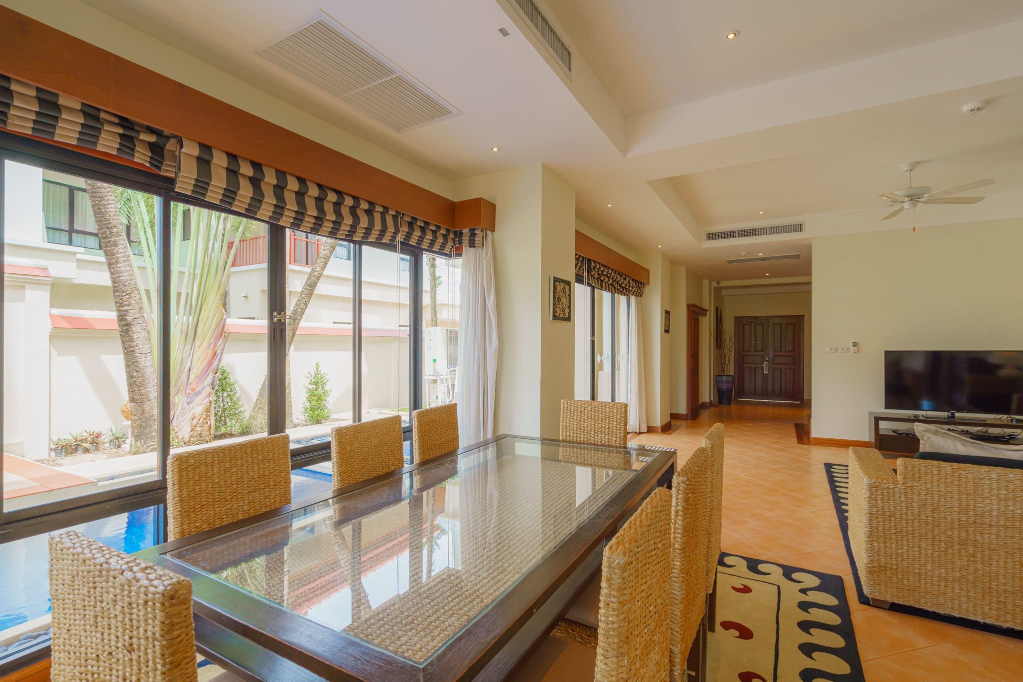 Comfortable villa with pool, 3 bedrooms, Bangtao