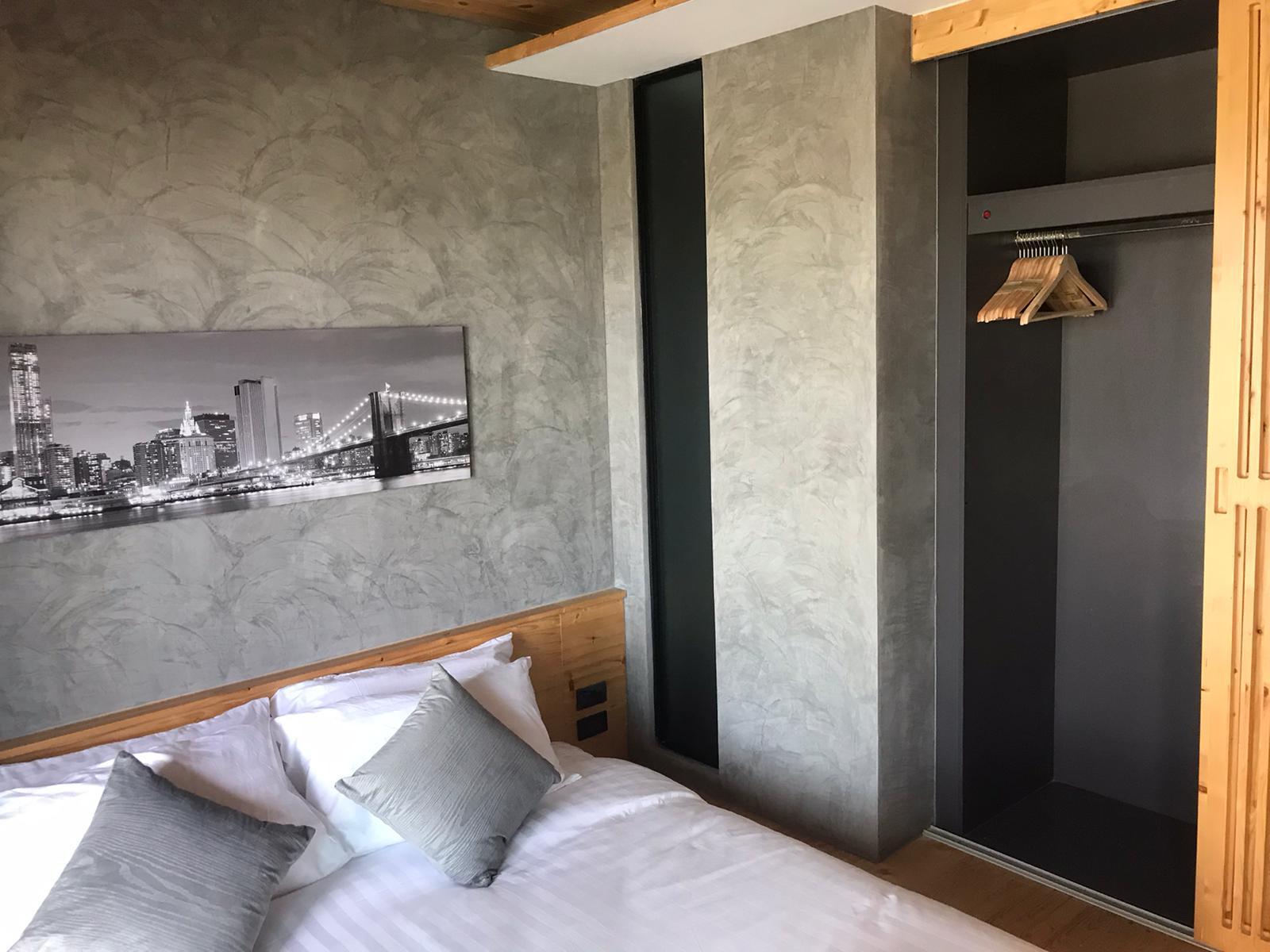 Studio apartment in a modern condominium, Nai Harn