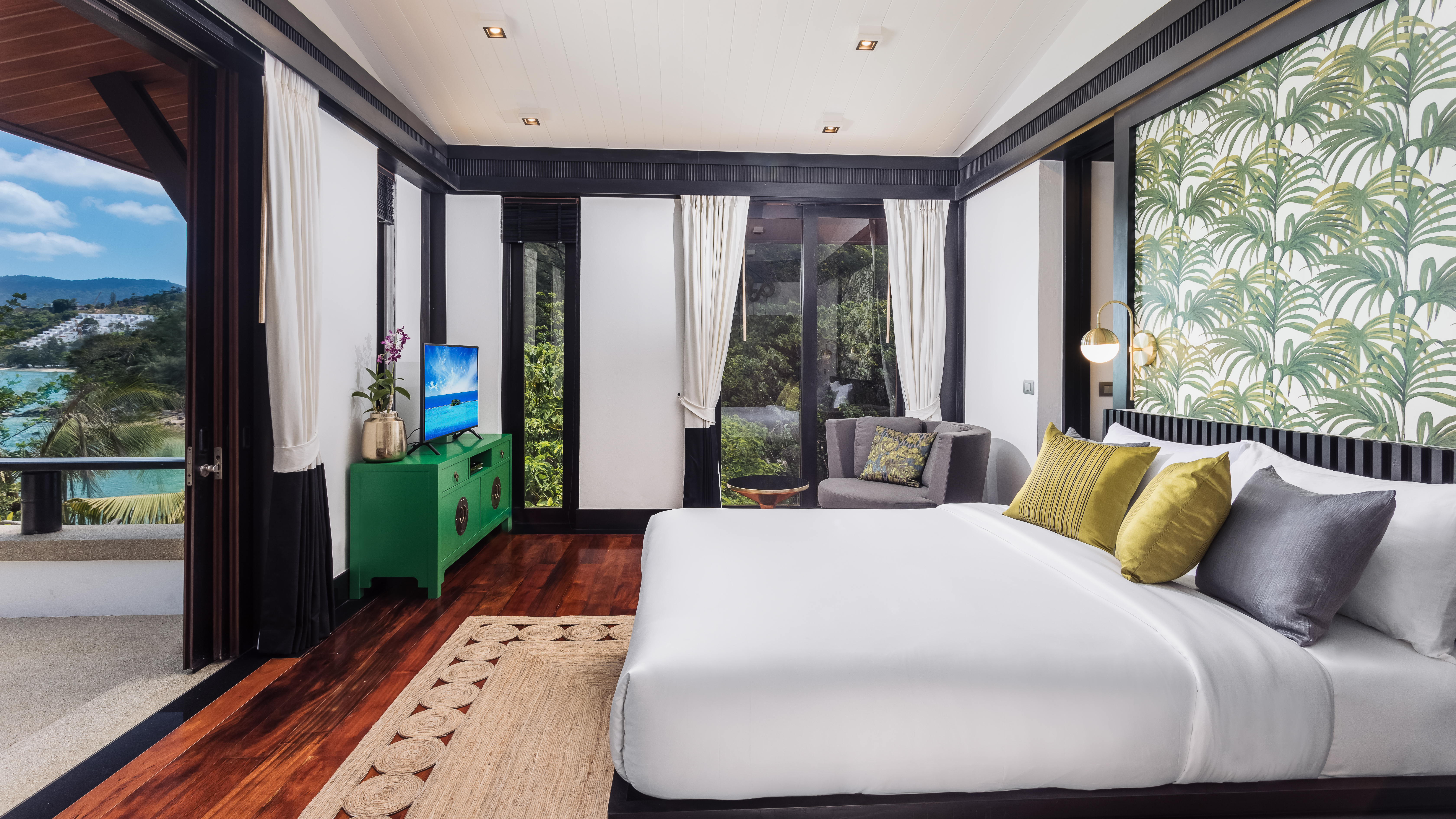 Bay view villa, 5 or 6 bedrooms, Kamala