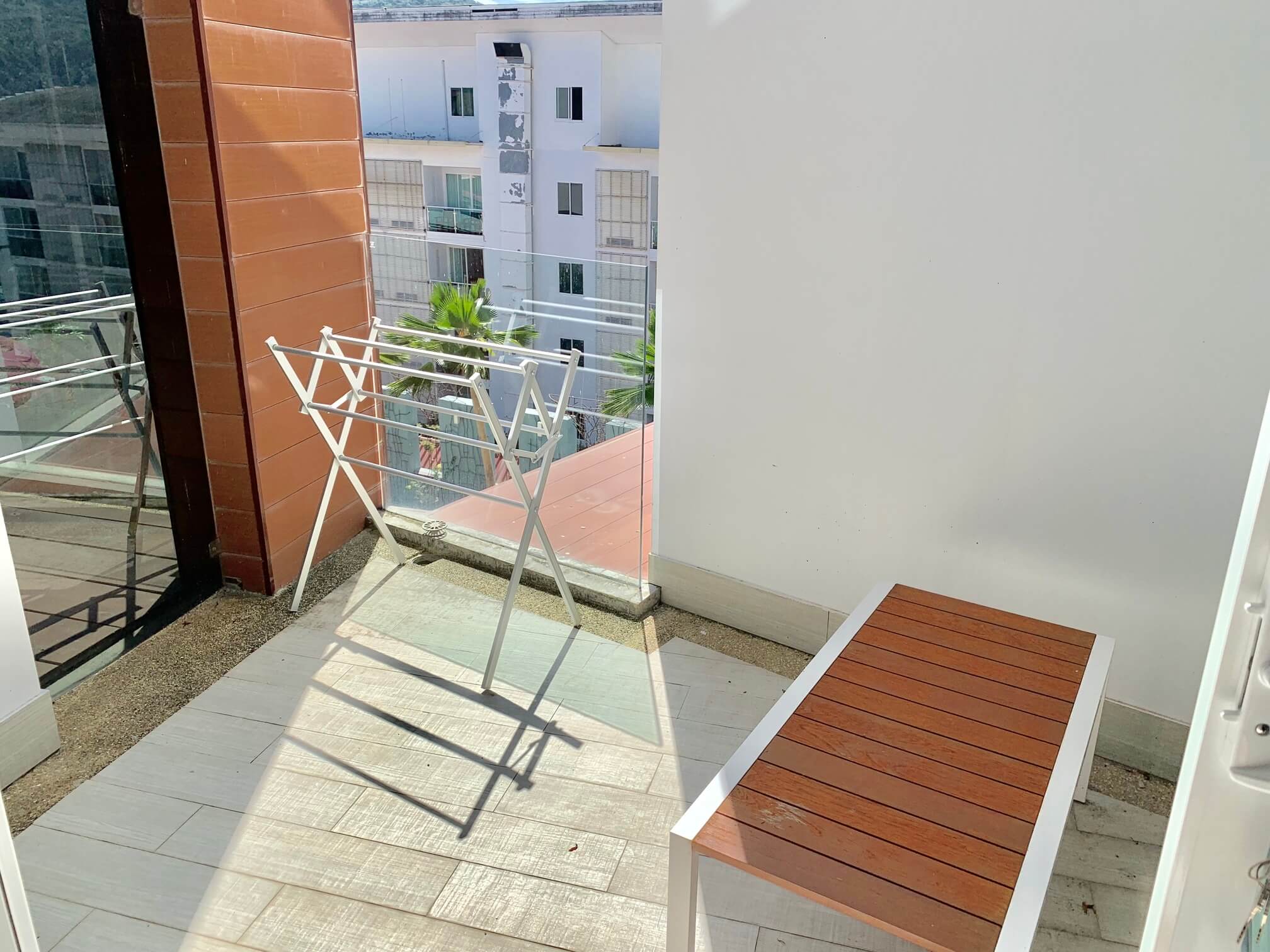 Simple Design One-Bedroom Apartment Kata