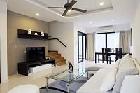 Modern townhouse with swimming pool in Bangtao, 3 bedrooms