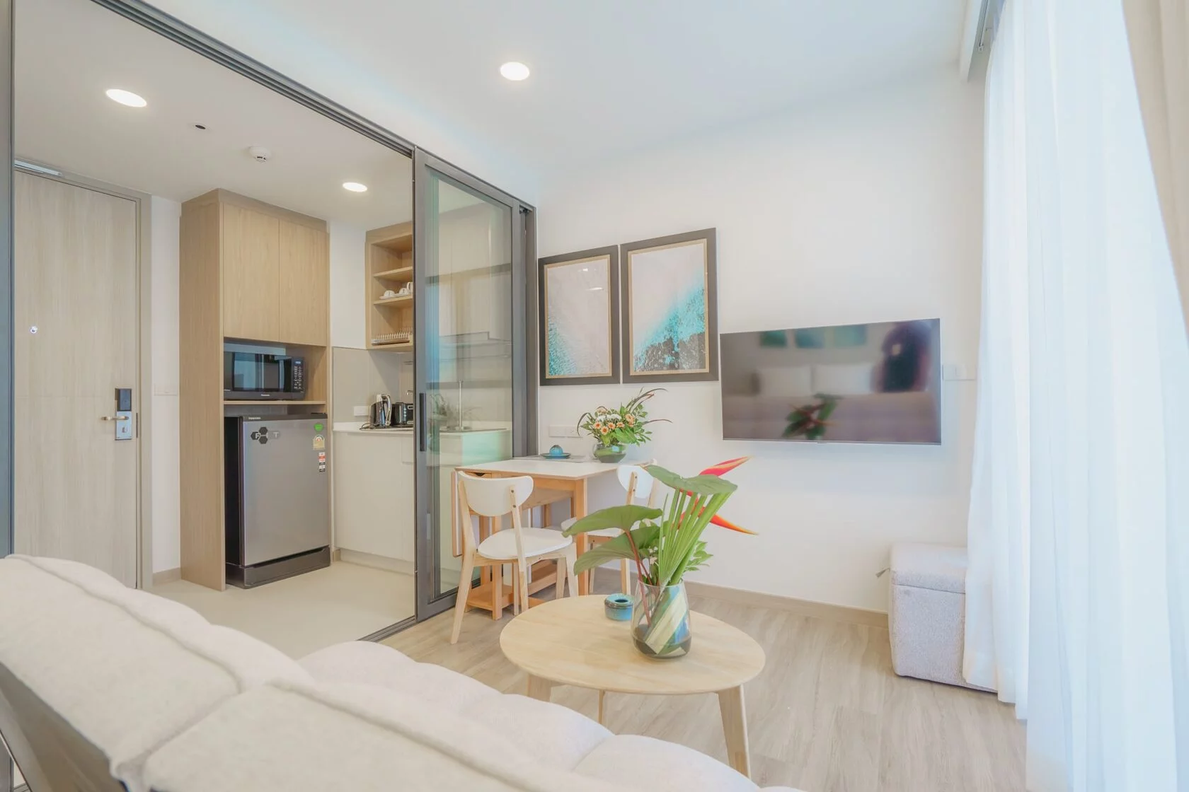 Modern Bangtao Golf View Apartment, 1 Bedroom