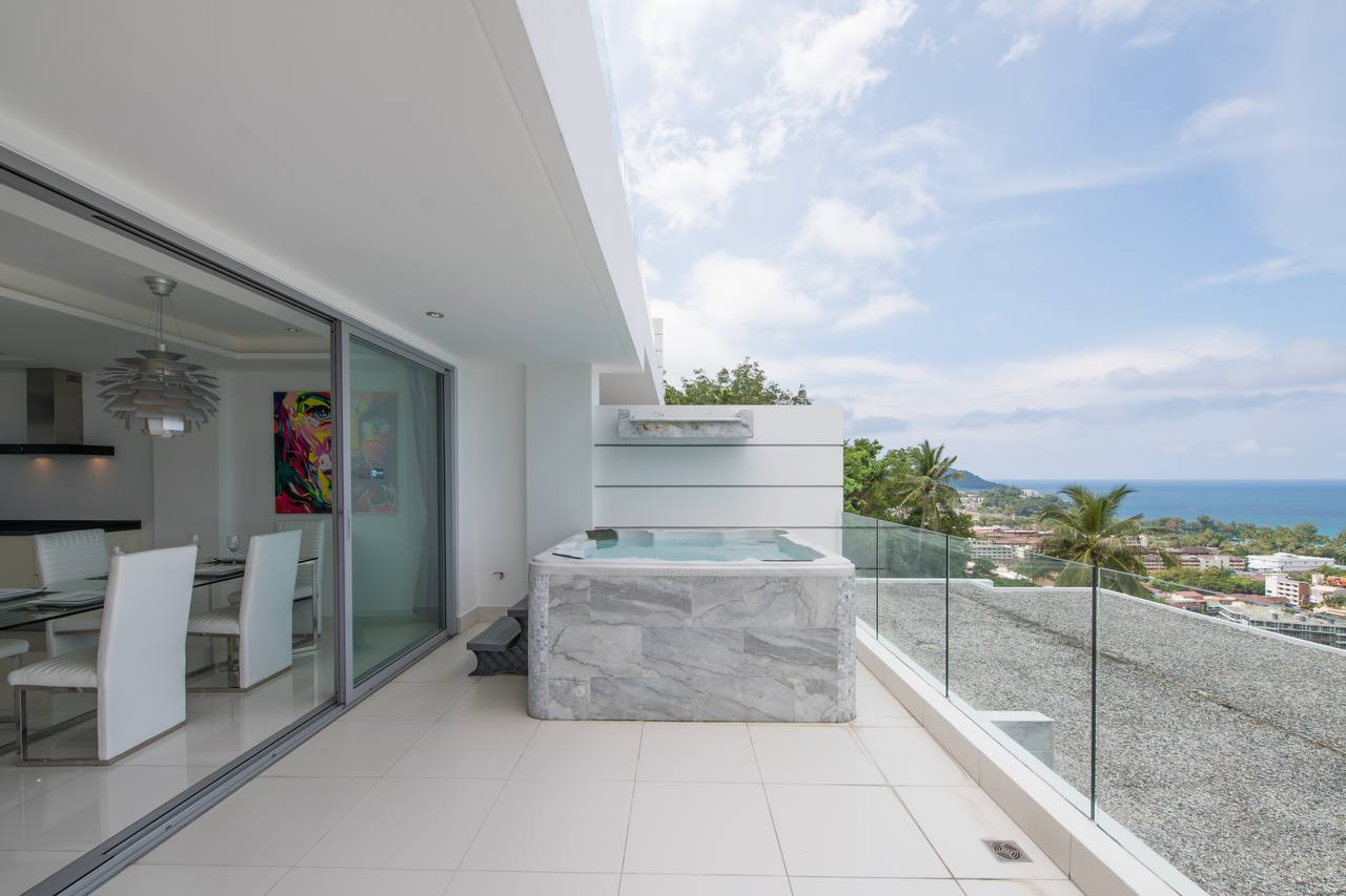 Family 2-bedroom apartment, Karon area