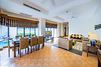 Two storey 3 bedroom villa in Bangtao