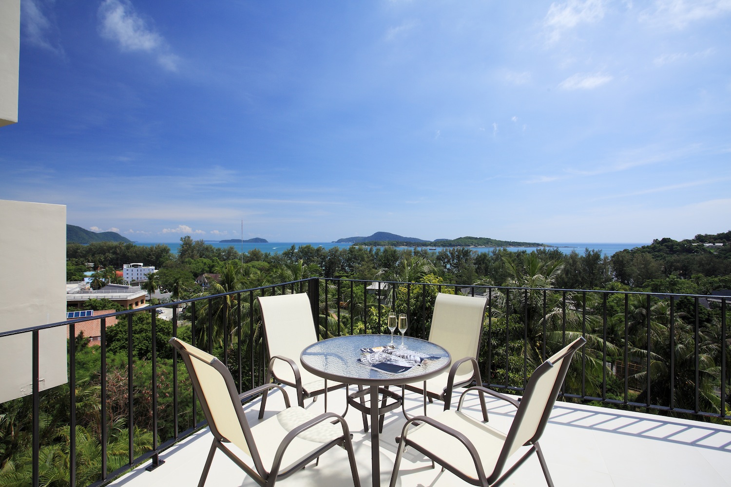 Villa with pool and private terrace, 9 bedrooms, Rawai