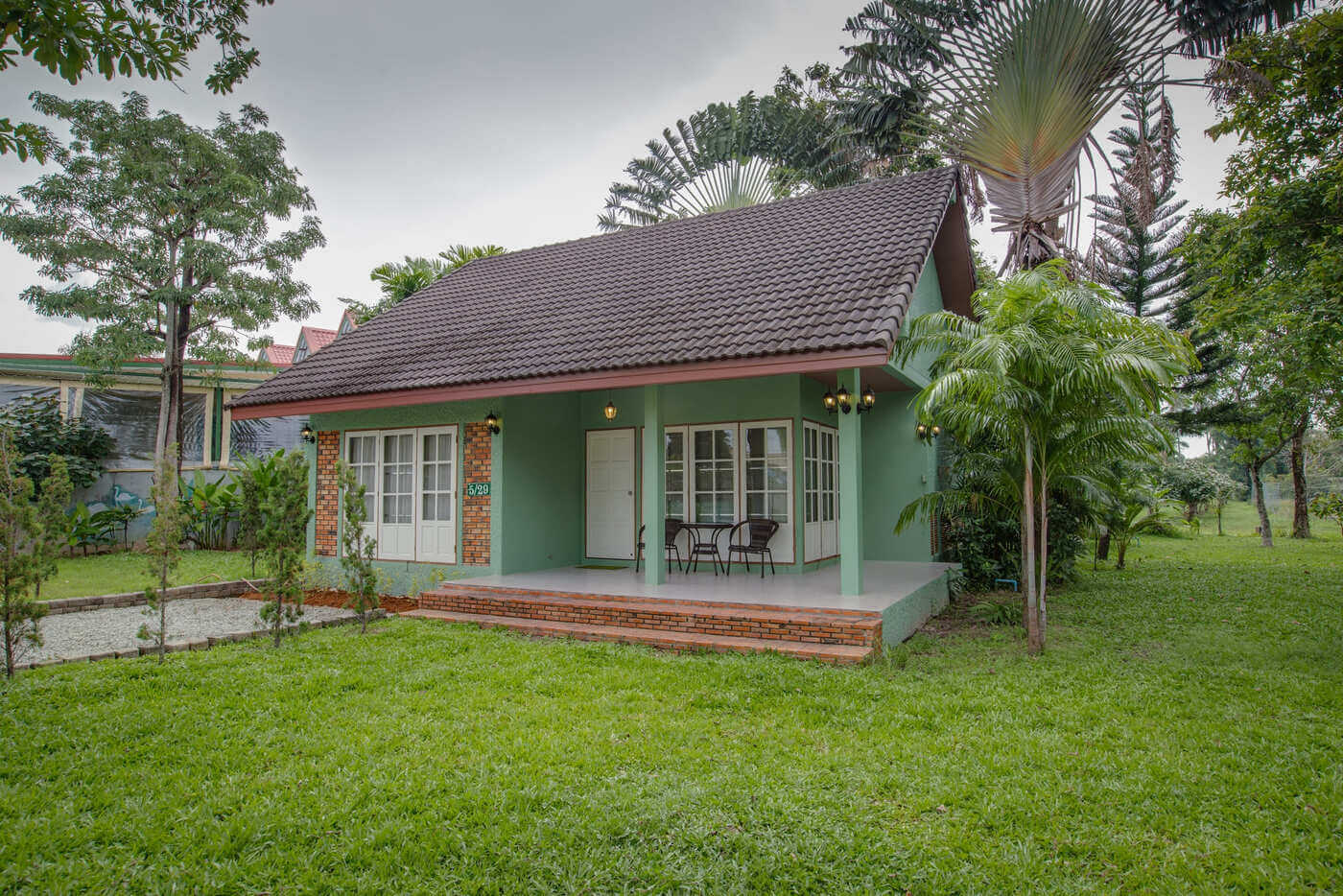 Cozy 2 bedroom villa, Chalong