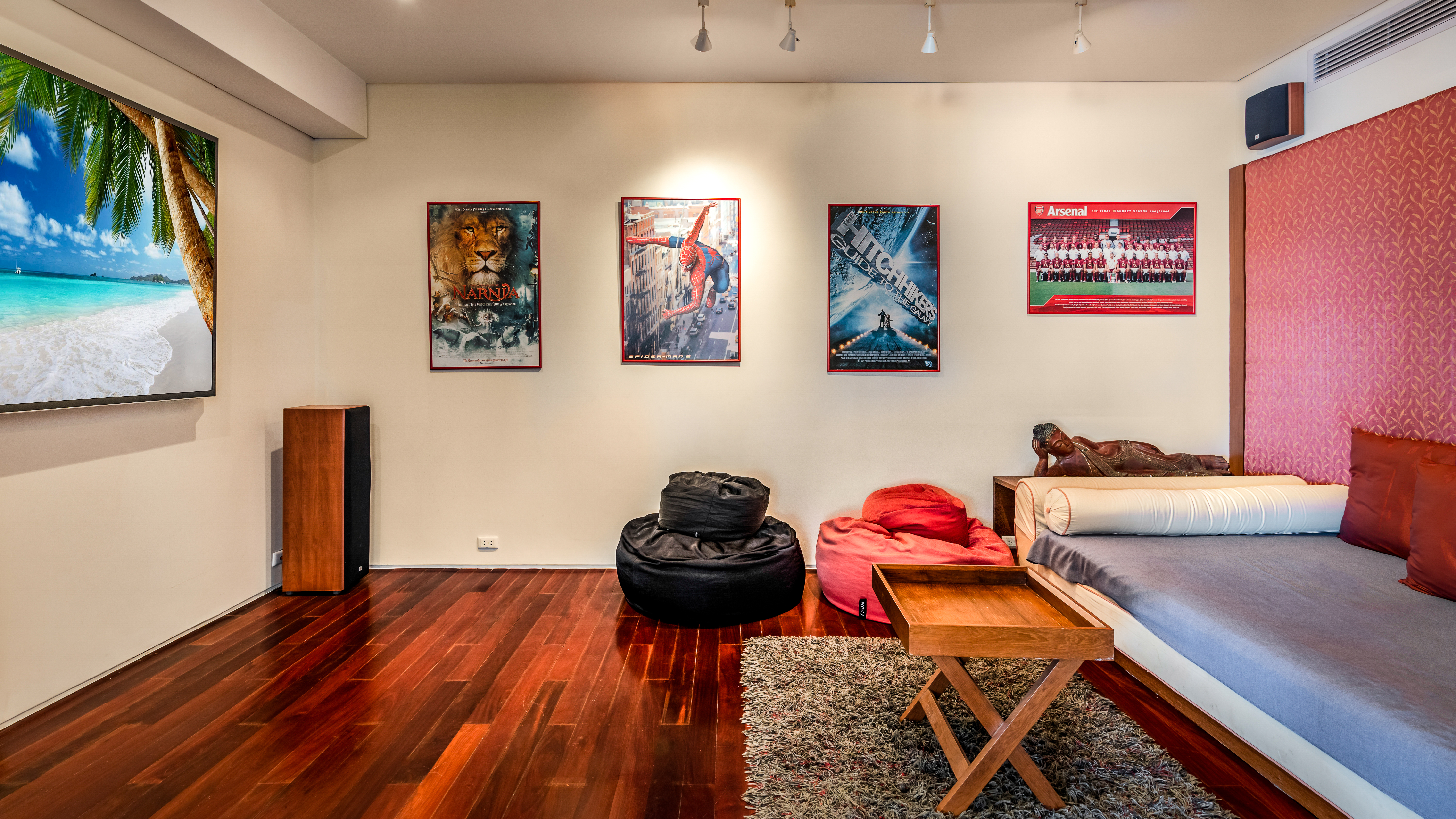 Seafront villa with stylish interior design, 6 bedrooms, Kathu