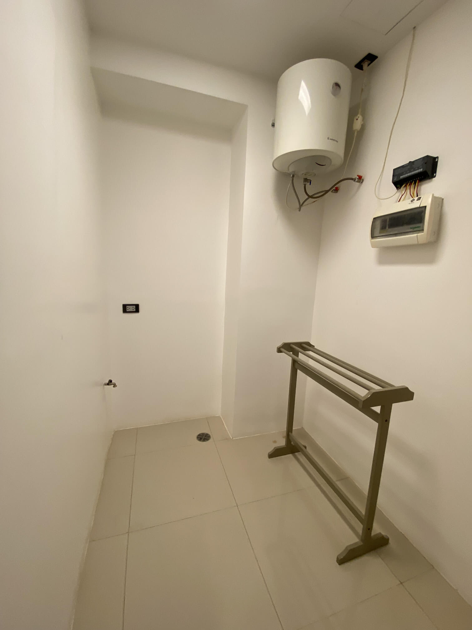 Spacious 3 bedroom apartment, Chalong