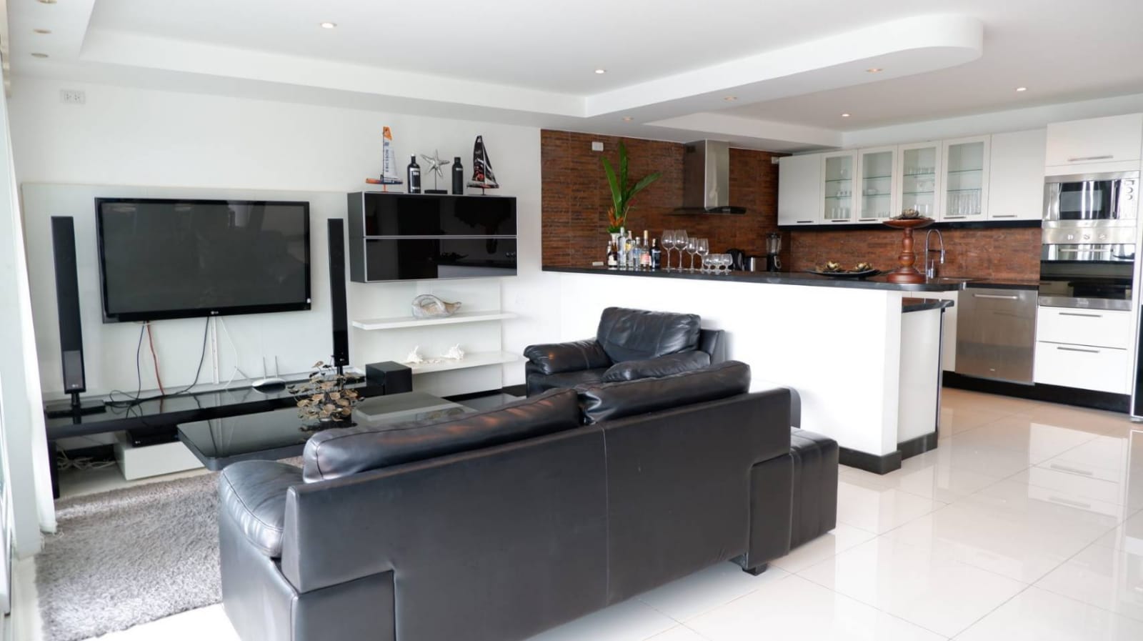 Spacious apartment with panoramic windows, Kata, 3 bedrooms