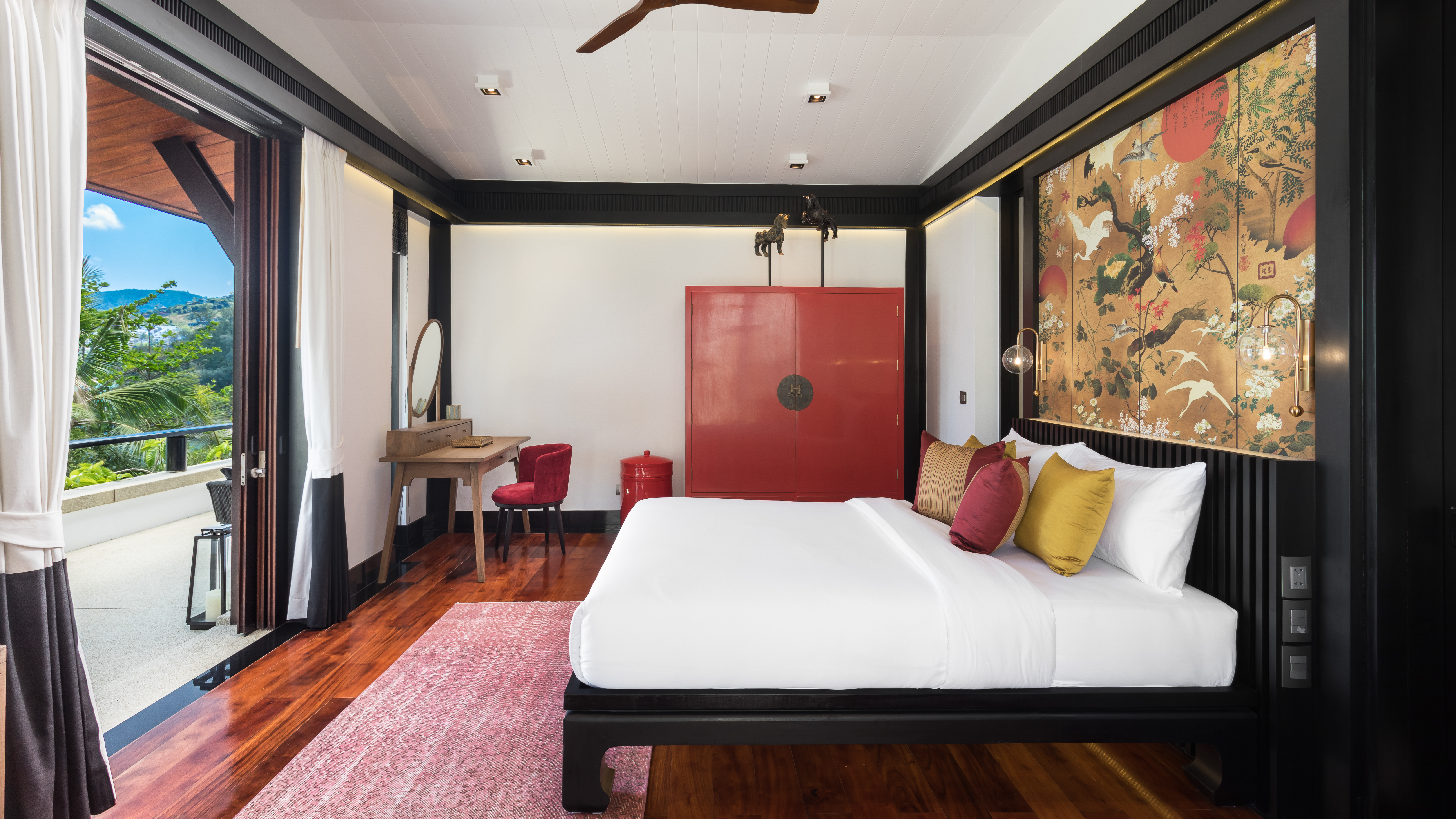 Bay view villa, 5 or 6 bedrooms, Kamala