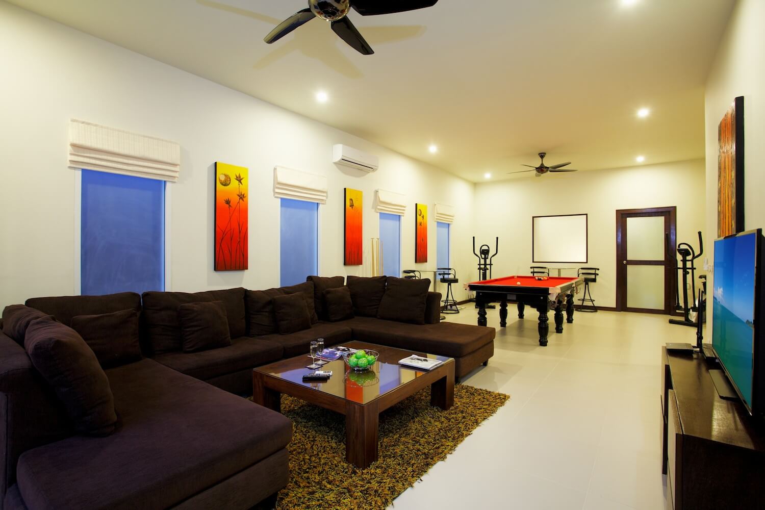 Luxury 7 bedroom villa, Nai Harn