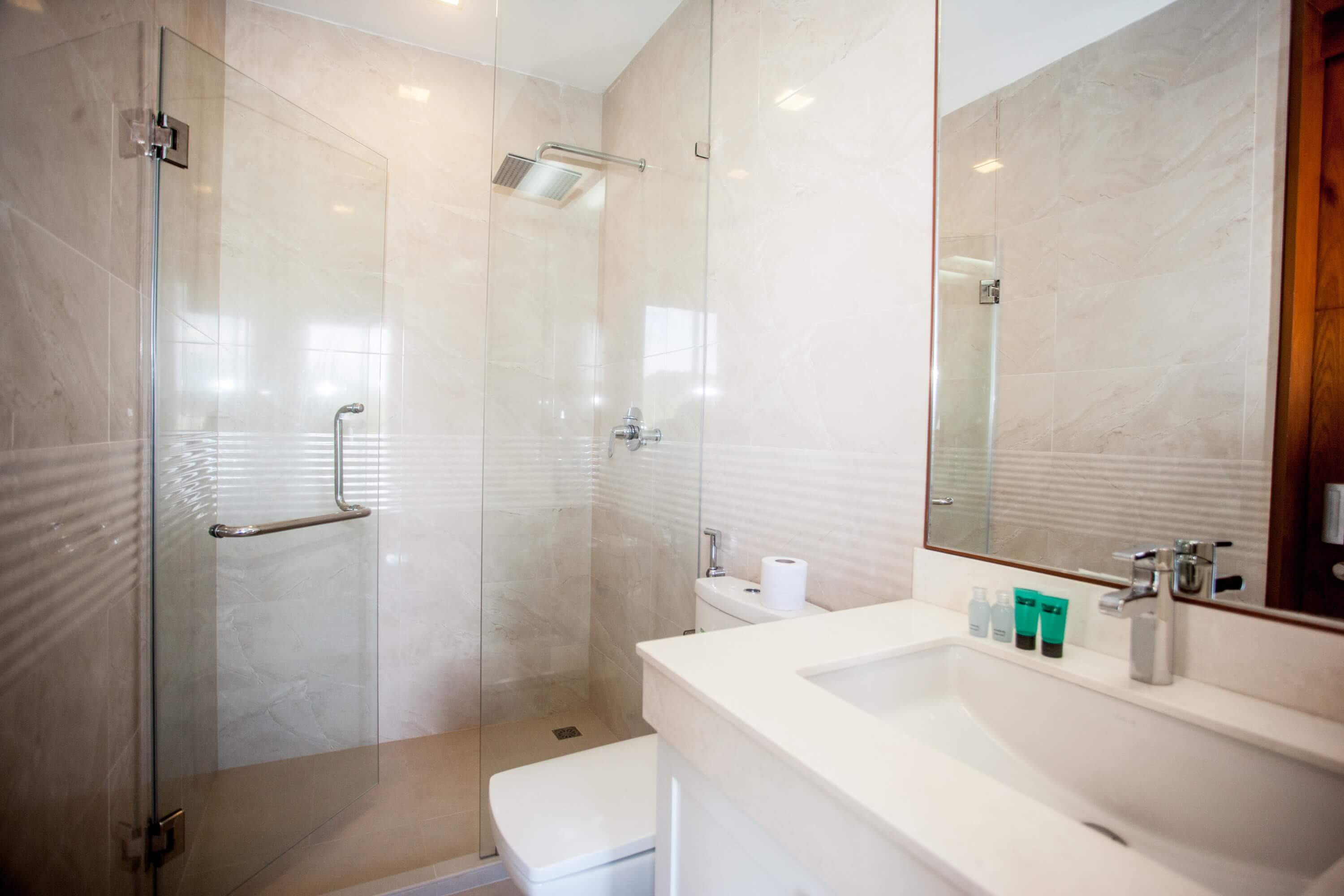 Spacious 2-room studio with an impressive view from the balcony, Kata