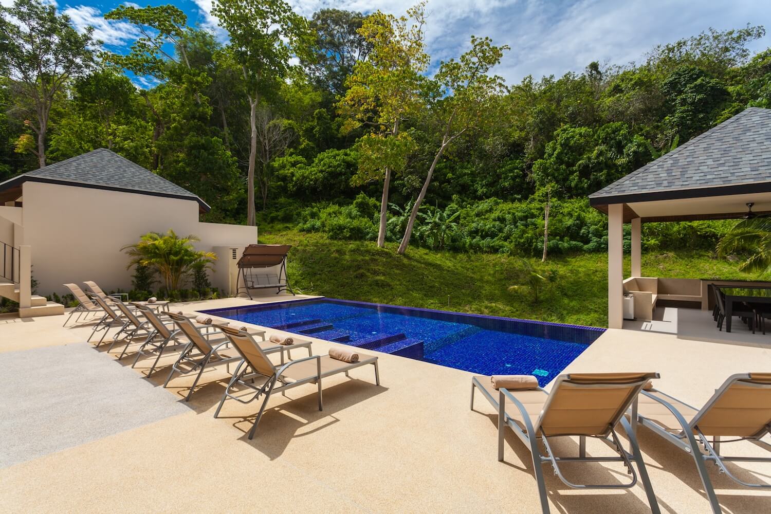 Luxury 7 bedroom villa, Nai Harn