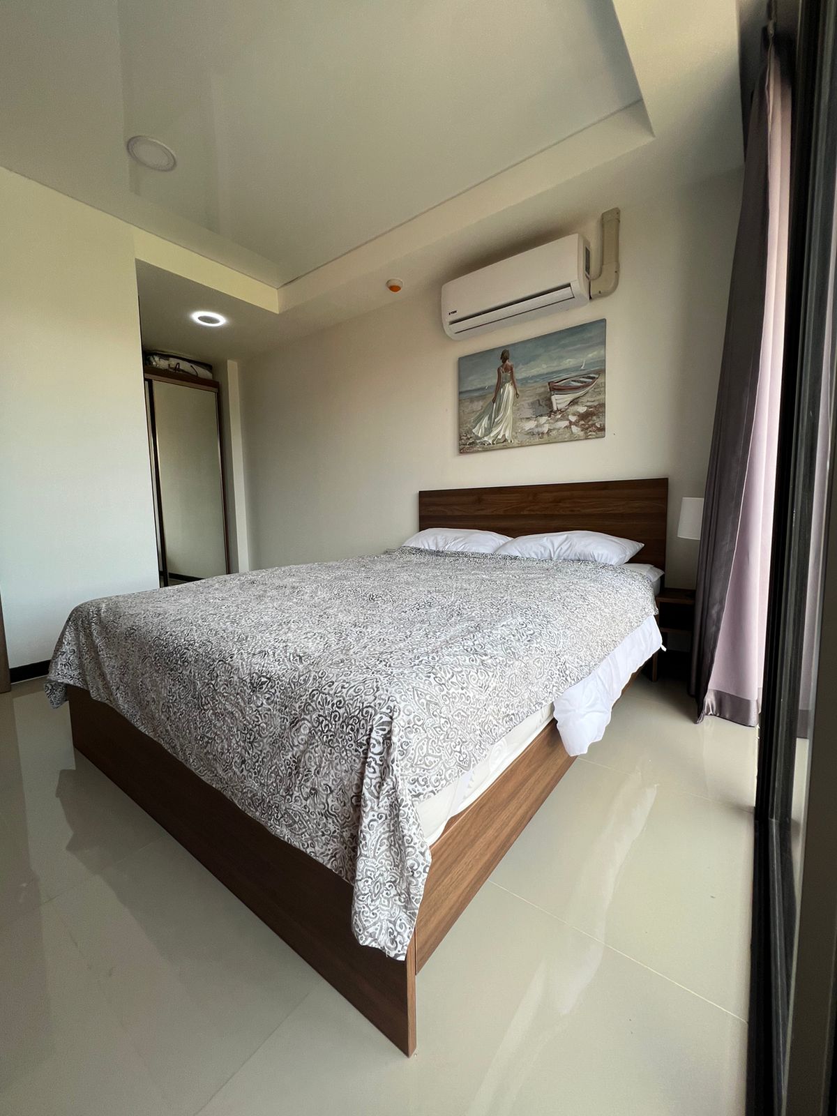 Cozy and spacious apartment overlooking the city and nature of the island, 1 bedroom, Nai Harn