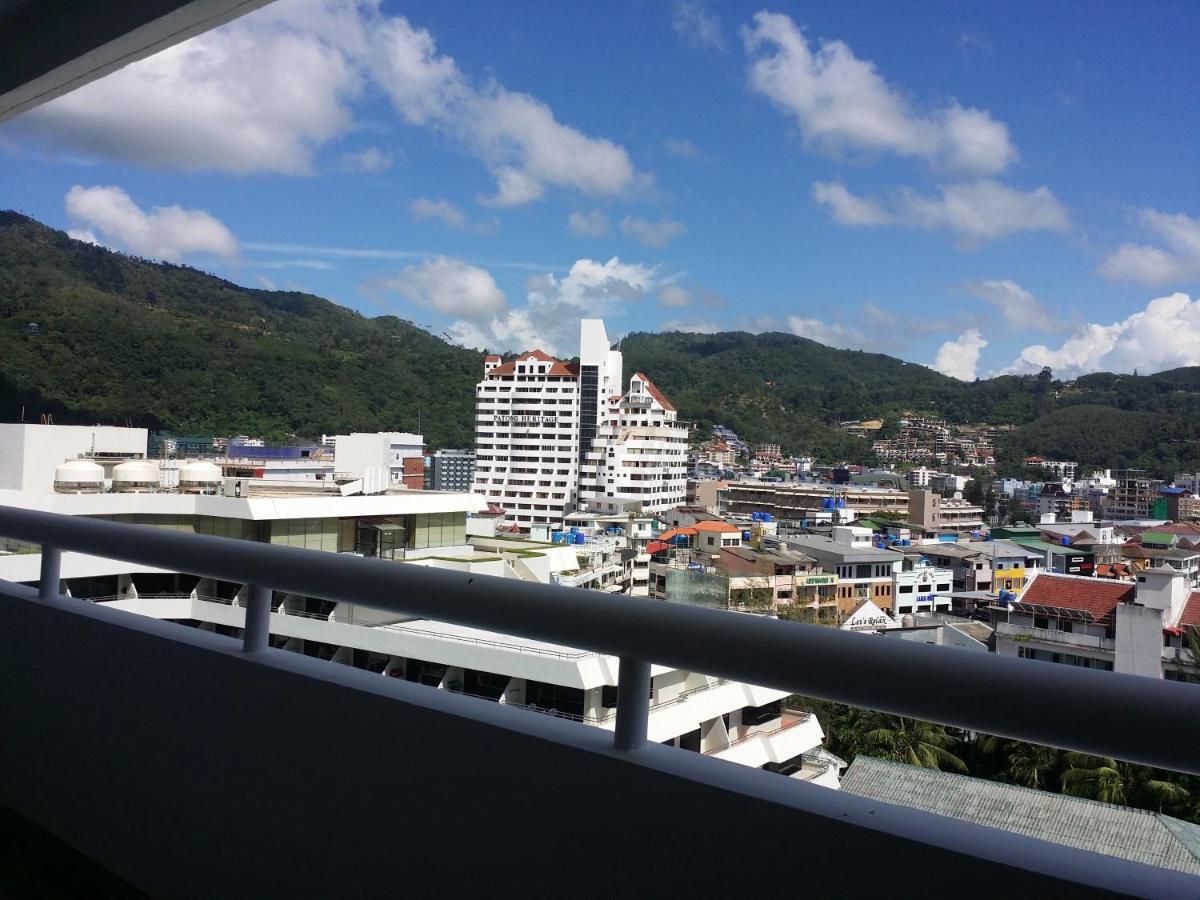 Apartment with a modern interior in a new residential complex 5 minutes from Patong Beach., 1 bedroom