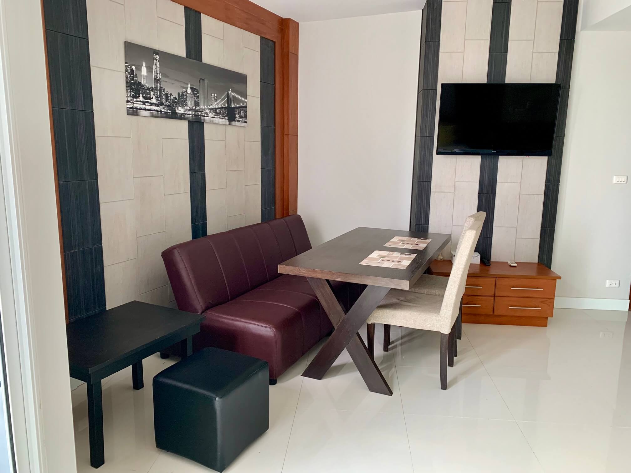 One-Bedroom Apartment with Private Balcony, Kata