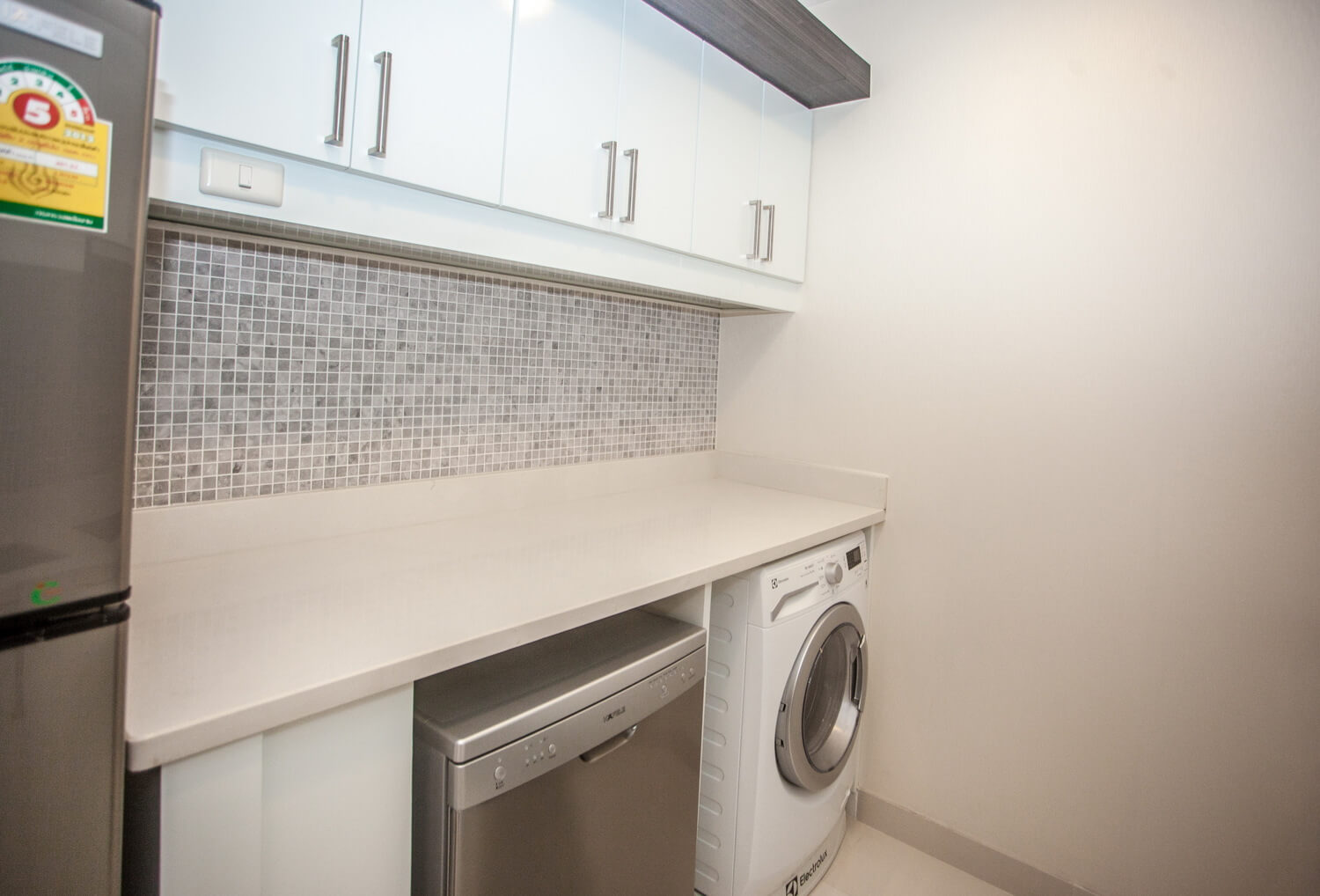 Spacious 2-room studio with light design, Kata