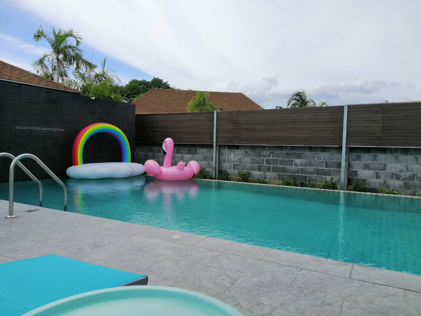Cozy villa with a pool in Rawai, 1 bedroom