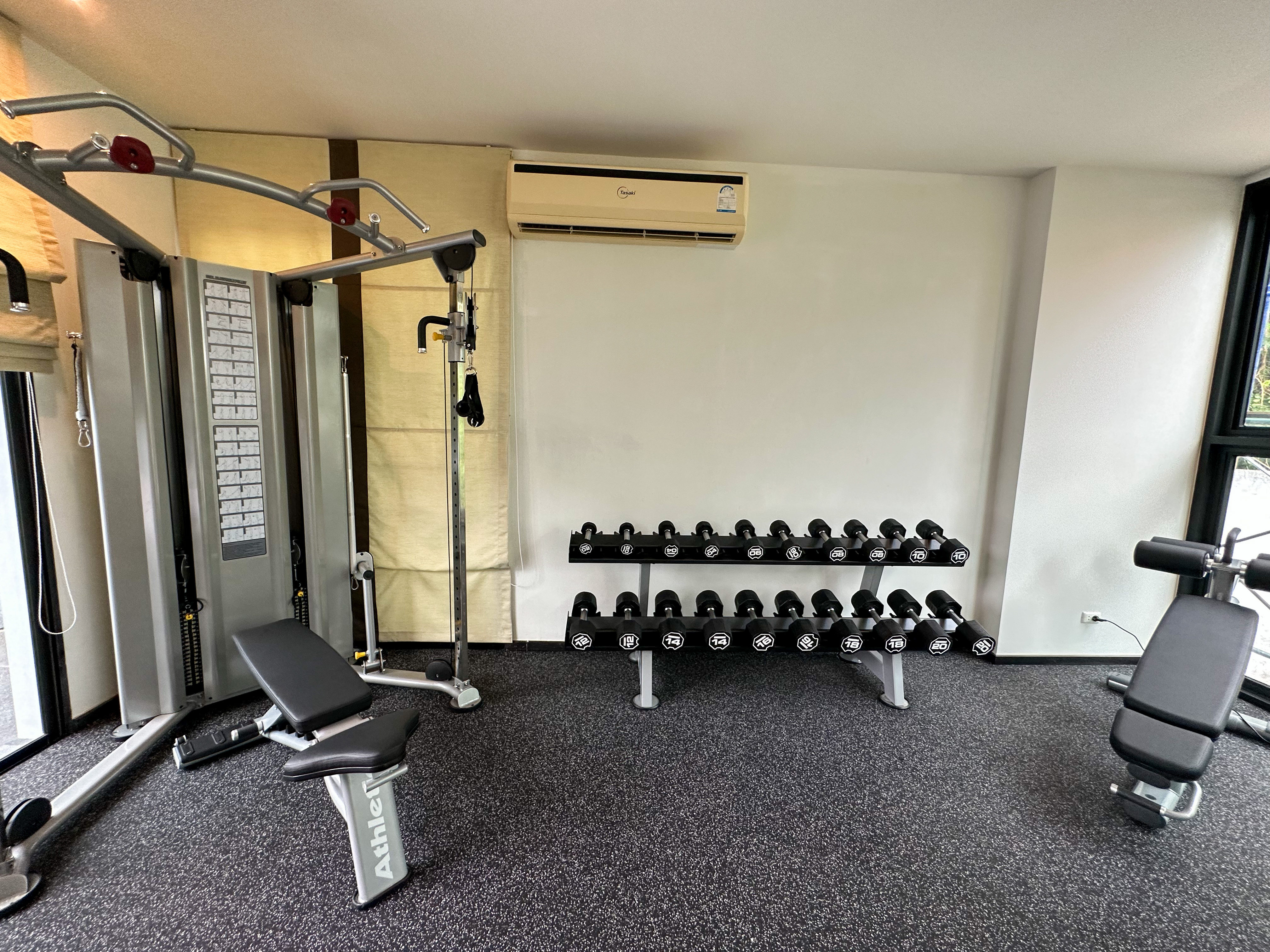 3 bedroom apartment with pool and garden, Rawai