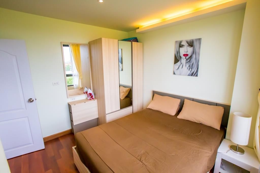 2-bedroom apartment in Nai Harn