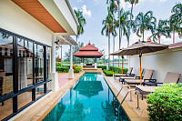 Two storey 3 bedroom villa in Bangtao