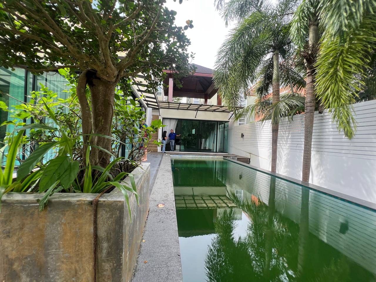 3-спальная вилла в центре Phuket Town