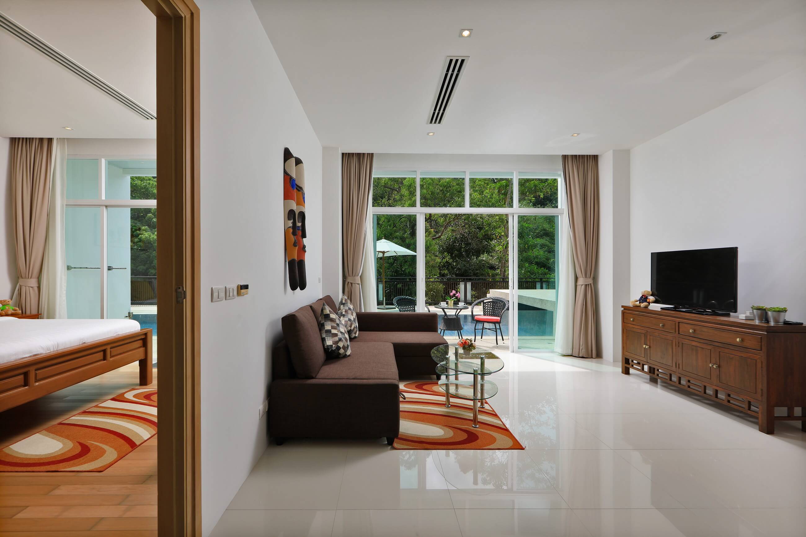 Modern 1 bedroom apartment 70 sq.m., Kamala area