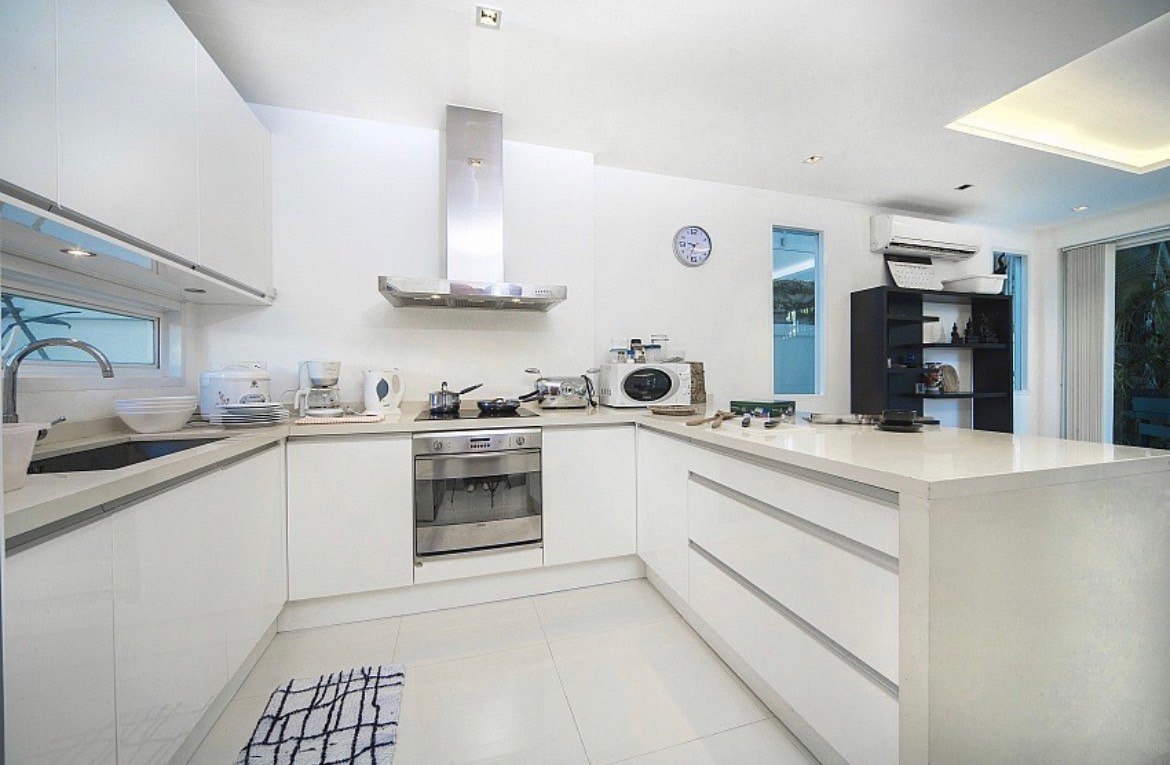 Luxury holiday villa close to the beach, 3 bedrooms, Kamala