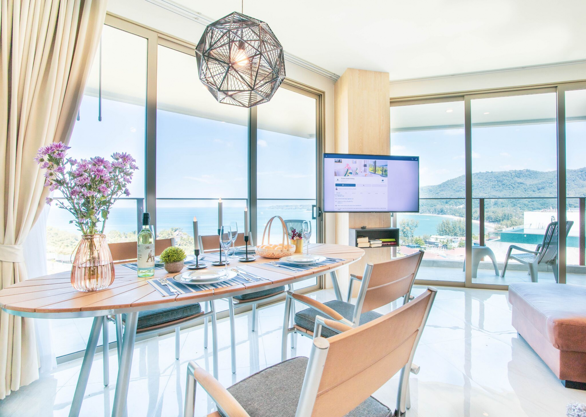 Просторный двухэтажный penthouse с частным балконом и бассейном, Камала