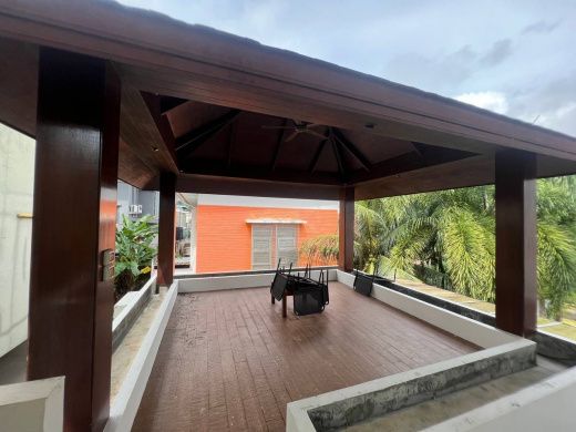 3-спальная вилла в центре Phuket Town
