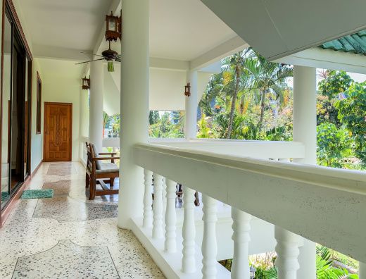Вилла с 4-мя спальнями в комплексе Green Villa
