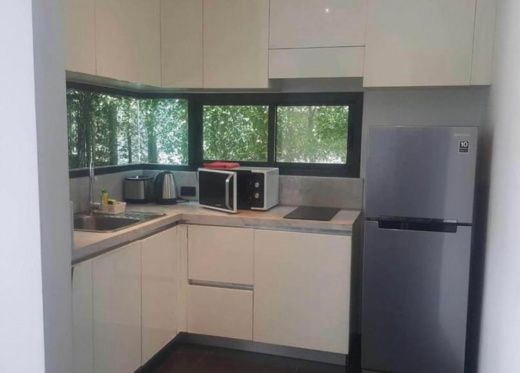 Well maintained 2 bedroom villa with garden and seating area in Chalong