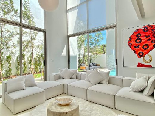Spacious villa with pool, 3 bedrooms, Bangtao
