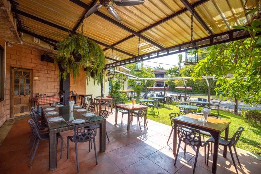 3-комнатный таунхаус с собственным причалом, центр Phuket Town