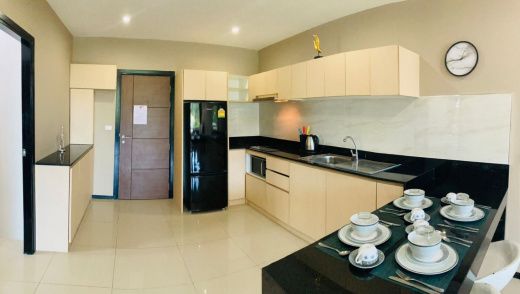 Cozy and spacious two bedroom apartment with access to the pool in Nai Harn