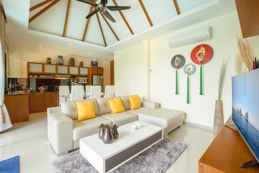 Просторная вилла Garden Pool Villa с хорошим расположением в районе Раваи, 2 спальни